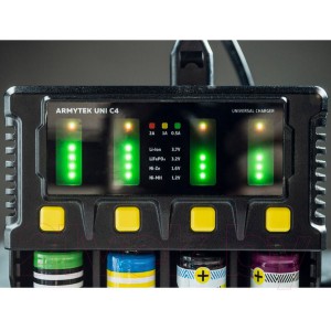 Универсальное зарядное устройство Armytek Uni C4 Plug Type C